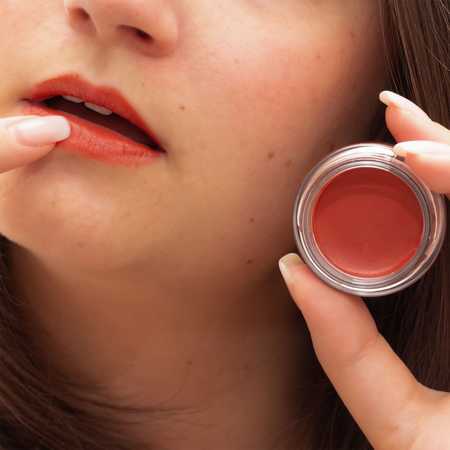 Balsamo Labbra-Guance Rosso Ocra alla Vaniglia